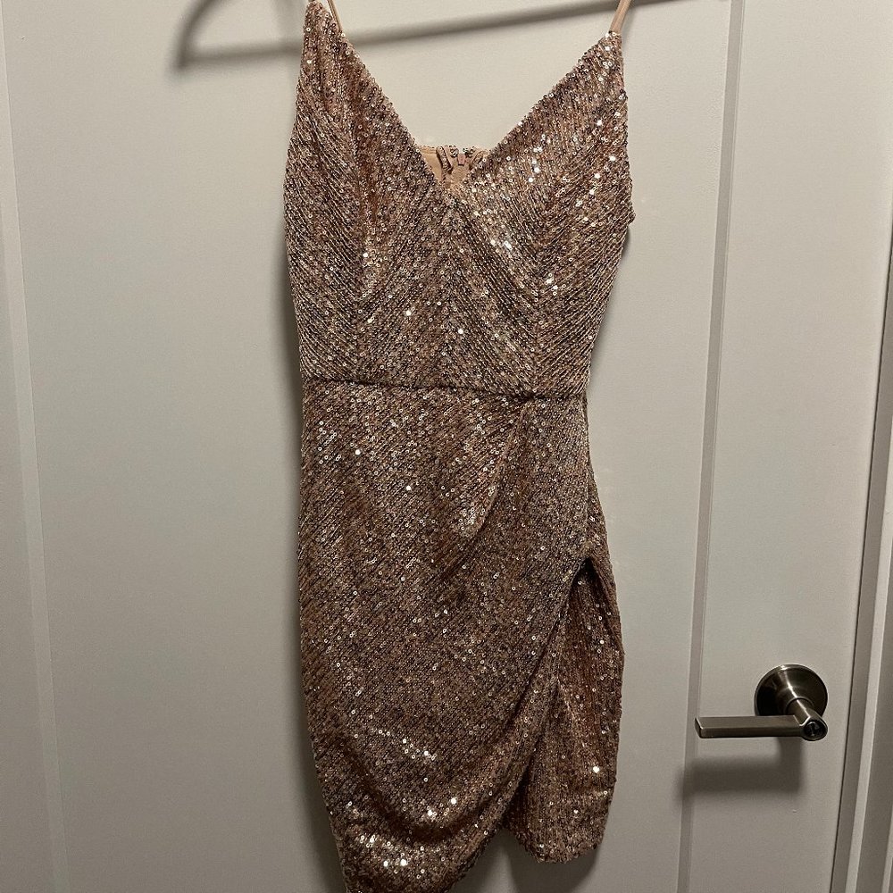 Womens medium pink sequins dress